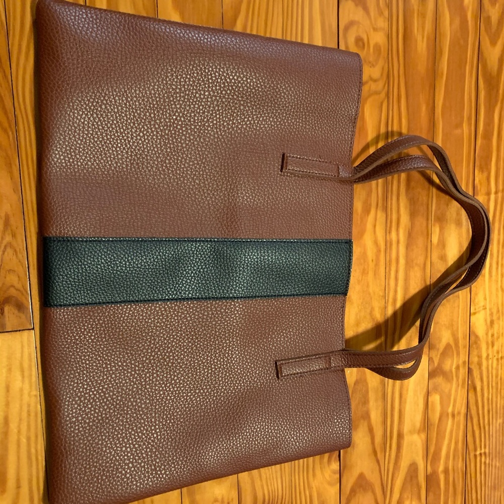 Vince Camuto tote bag
